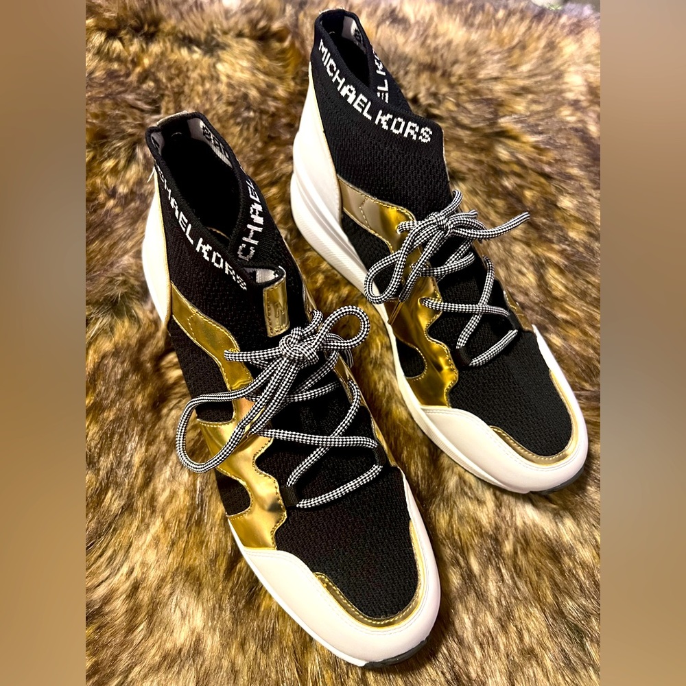 New With Tag - Authentic Michael Kors Low Wedge Sneakers